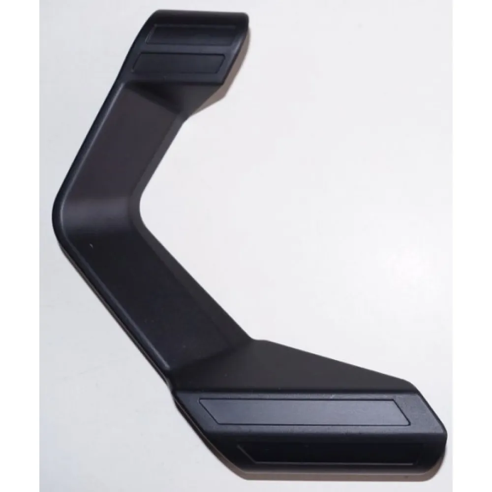 Can-am bamperio apdaila 705002803 RH Front Cap Nr. 28