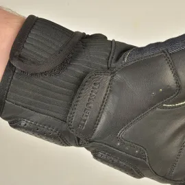PIRŠTINĖS TRILOBITE PARADO JUODOS