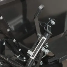 DRUSKOS IR TRĄŠŲ BARSTYTUVAS SHARK 160KG