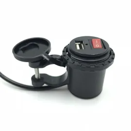 X-ATV USB JUNGTIS SU JUNGIKLIU (OFF)